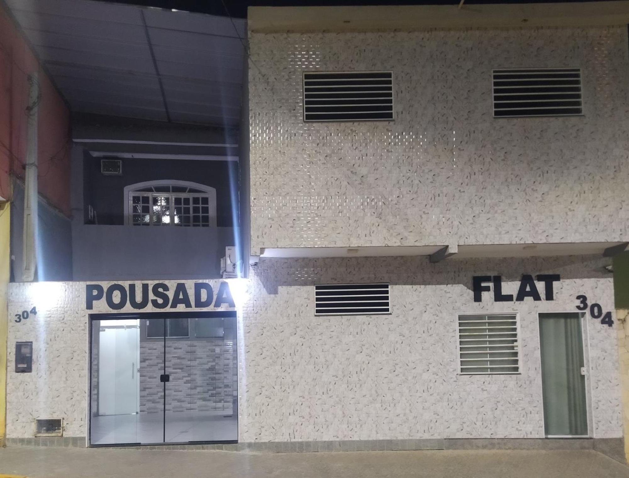 Pousada Quarto Com Tv,Ar,Frigobar,Wifi E Garagem Апаресіда Екстер'єр фото